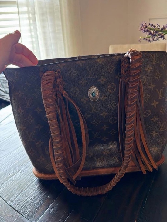 Louis Vuitton Handbags - Louis Vuitton Brown Monogram Leather Fringe Tote
